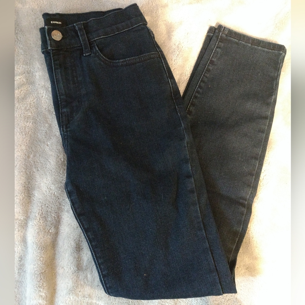 NWOT Express Dark Wash Jeans Size S